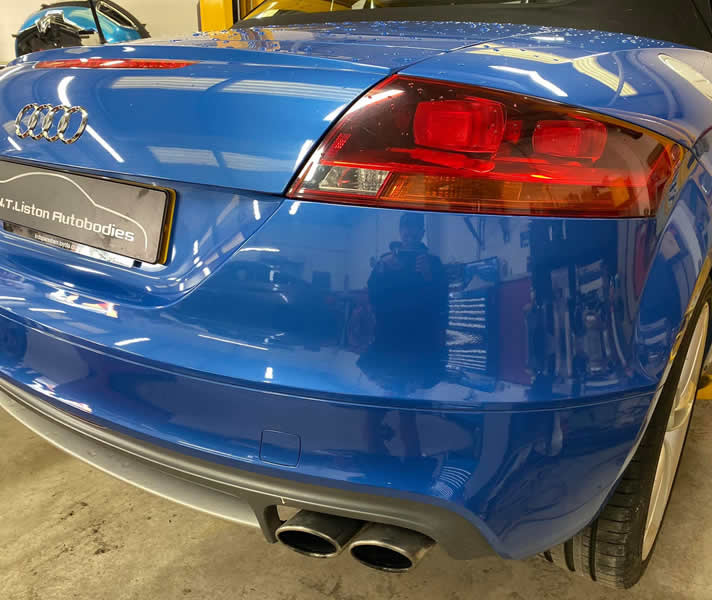 before rear parking sensors fitted to audi tt bolton
